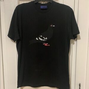 Vintage black medium staple pigeon t shirt